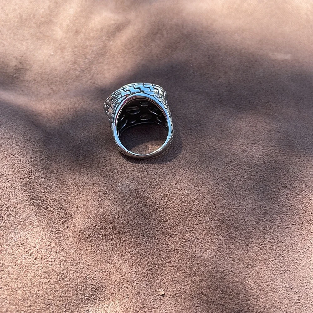 Fun ring - Picture 3 of 5